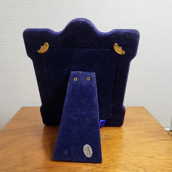 Vintage Elegance Silver Plate Ornate Picture Frame - Picture 7 of 14